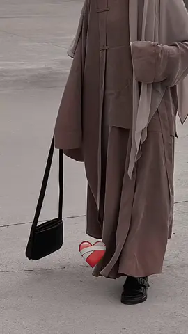 #outfitideas #outfitmuslimah #abayastyle #rryh #umroh2026 