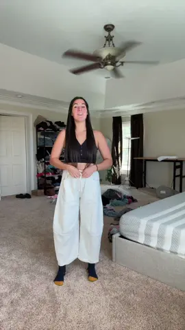 Tell me why I haven’t taken these off since they came in 😭 They’re warm, soft, and literally feel like you’re wrapped in a blanket. #CozySeason #WinterOutfit #ComfyStyle #SoftGirlEra #TikTokMadeMeBuyIt