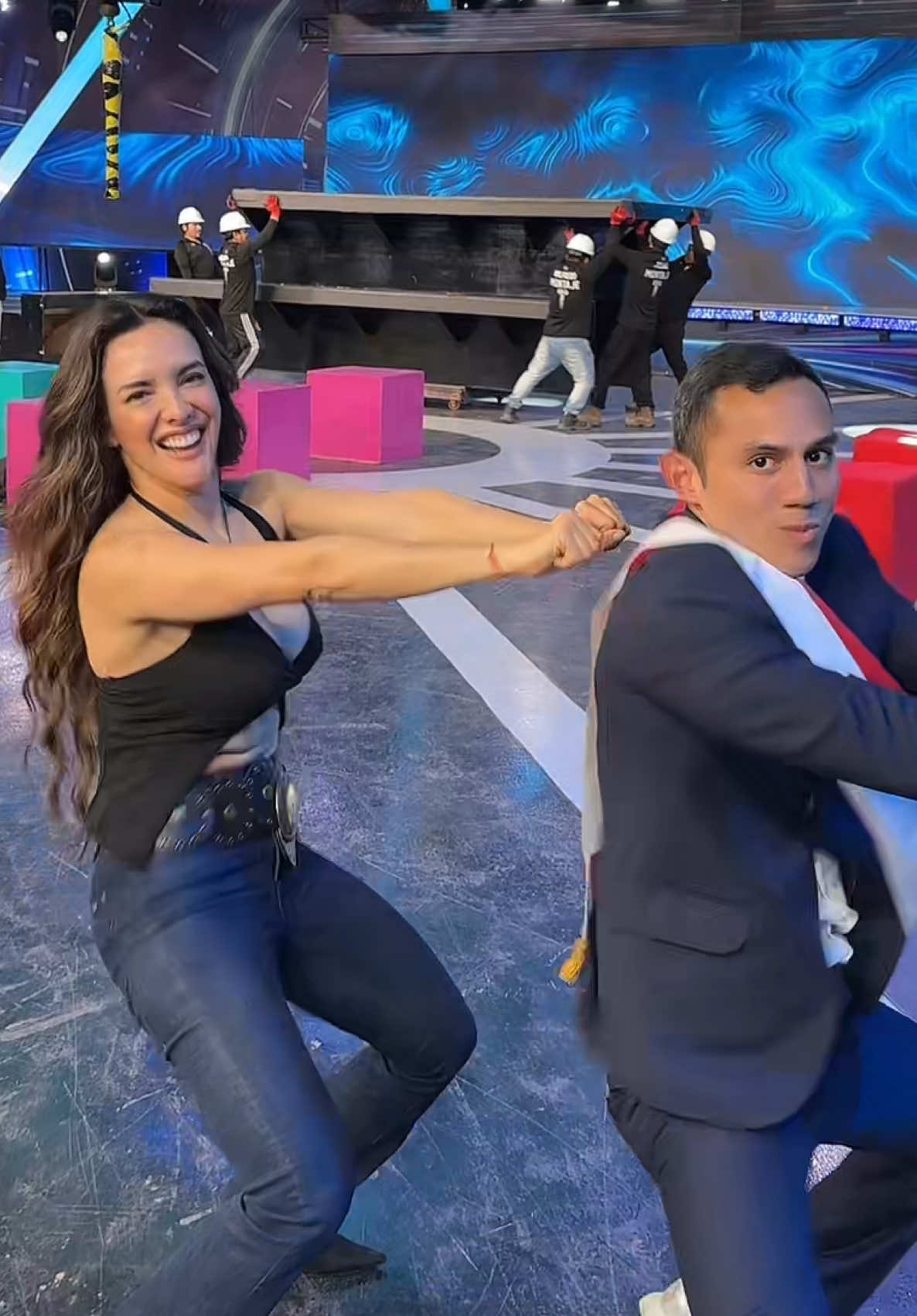 @Rosangela Espinoza @Guerrerosycombatientesperu  