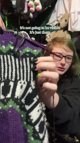 The 1x1 colorwork in this black and white yarn is really making me want to knit a striped sweater out of it.  #fiberart #knittok #knitting 