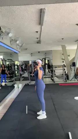 #WorkoutRoutine #FullBodyWorkout #GymSession #TrainingDay #GluteWorkout #FitnessTraining 