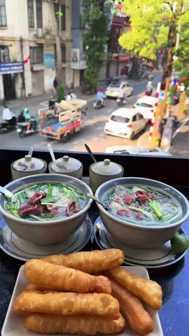 View ăn Phở Hà Nội cỡ này🍂 #foodreview #muathuhanoi #thuhanoi #langthangđườngphố #viral 