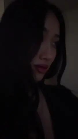 Feeling spicy with this red lip #evil #jealous #notreallytho #sagittarius 