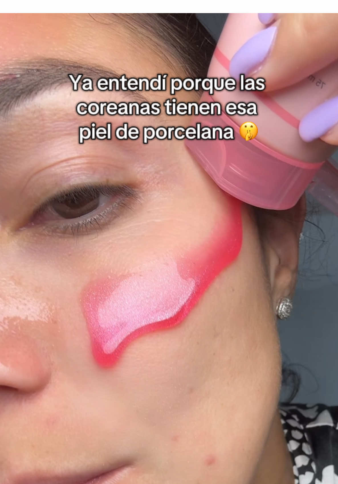 Medicube siempre con sus mega ofertas, 3 mascarillas por menos de $60:  1. PDRN: regeneración celular, producir elastina y mejorar líneas de expresión. 2. Colágeno: para hidratar profundamente  3. Ácido kojico y Tumeric: para el acné, manchas e hiperpigmentación  #antiedad #overnightmask #madreslatinas  #tiktokshopblackfriday #tiktokshopcybermonday @medicube global 