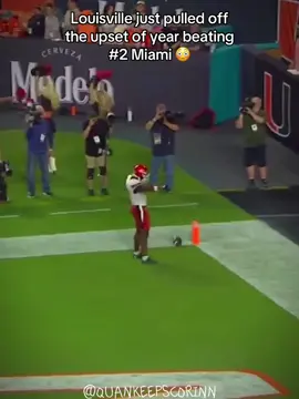 DOWN GOES MIAMI 😂🚨🚨. #louisvillefootball #miamifootball #CollegeFootball #upset 