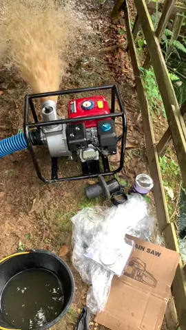 Mesin Robin pompa air murah harganya lagi promo #pompaair #mesinpertanian 