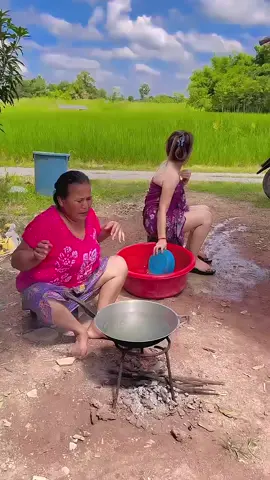 Best Comedy Video 2025, New Funny Family Try Not To Laugh 🤣🤣🤣#short​ #funny​ #shorts​ 