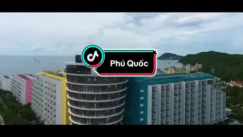 Giữa lòng biển Tây Nam, 