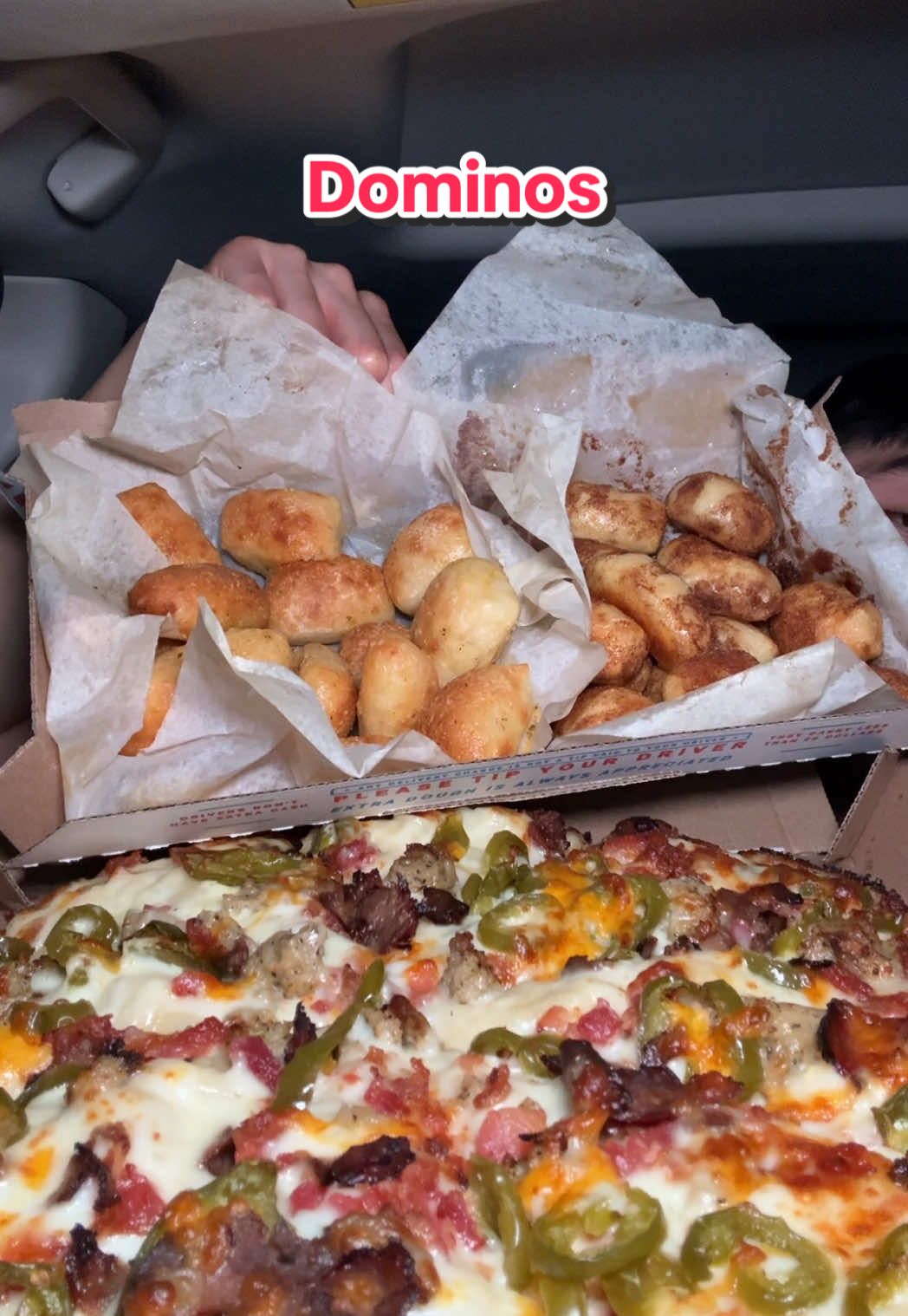 @Domino’s garlic and cinna bites  #fyp #viral #mukbang #Foodie #losangeles #asmreating #unitedstates #fypシ゚viral #dominos #pizza #dlameats 