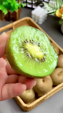 seger bangett! kiwi premium! #kiwi #buahkiwi #kiwipremium #fyp 