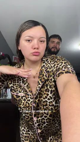 You’d be amazed but I do dance all the time 😝💅🏻 ready for bed 🌕