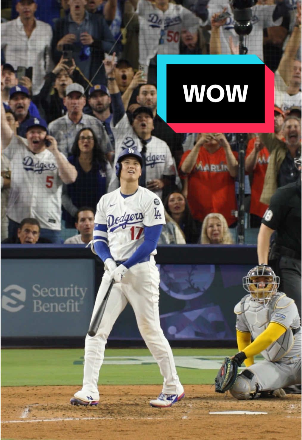 WE ARE WITNESSING GREATNESS. #shoheiohtani #MLB #dodgers #baseball #Postseason 
