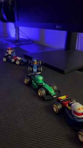 f1: a simple story (100% real events) #f1 #maxverstappen #georgerussell #lego #fyp