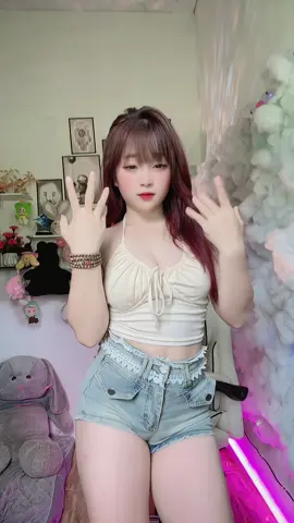 Ngày bình thường quên người em thương…..#TikTokAwardsVN #xuhuongtiktok #xuhuong #trending 