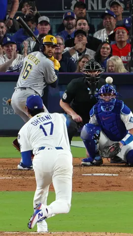 Six shutout innings from Shohei to go with his three home runs tonight. Wow. #dodgers #sports #losangeles 