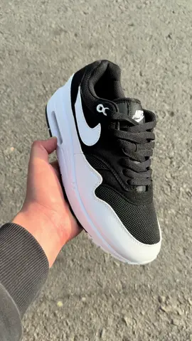 Nike air max 1  Pídelas al 984606237 #nike #sneakers #viral #airmax1  #envios 