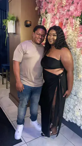 🎶 The way you came into my universe you filled every void I had turn my life around your loving knows no bounds My man My man My man 🥰🖤