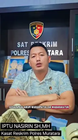Pihak Polres Musi Rawas Utara (Muratara) sedang melakukan penyelidikan mengenai dugaan kasus perundungan siswi SMP Negeri Karang Jaya. Penyelidikan dilakukan Unit Perlindungan Perempuan dan Anak (PPA) Sat Reskrim Polres Muratara, setelah kasus ini dilaporkan orang tua korban. Kapolres Muratara AKBP Rendy Surya Aditama melalui Kasi Humas Ipda Darussalam menjelaskan, laporan diterima pihaknya, Jumat 17 Oktober 2025 siang. “Tadi selepas Salat Jumat dilaporkan oleh orang tua korban. Sekarang sedang dalam penyelidikan oleh Unit PPA,” ia menjelaskan. #palembang #muratara #sekolah #pendidikan #viralvideo 