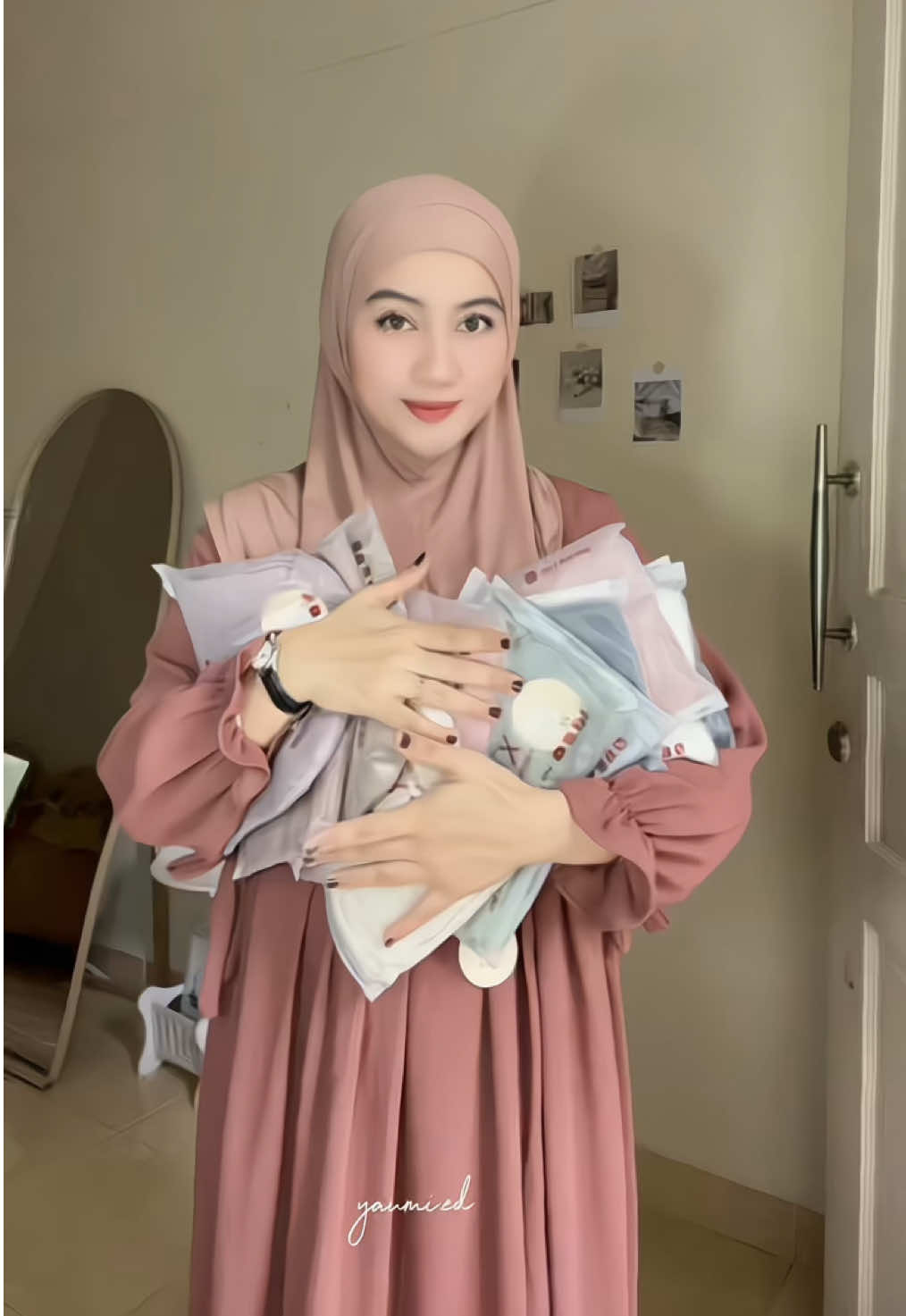 sepanjang ini harganya murah bgt apa ga rugi ini xora 😭 bahannya adem ringan nyaman dipake seharian ❤️