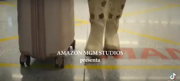 filme nossa culpa-completo em português obs: o vídeo tá em 2x, coloca na velocidade lenta que fica a velocidade normal. aproveitem #filmes #nossaculpa #noahenick #filmecompleto #fly 