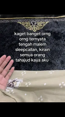 maaf ya klo gasempwt bls chat, soalnya disini lagi tadarusan 😇  