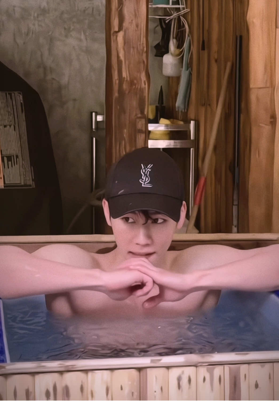 คุณพรี่!!!!🫠 #yinwar #warwanarat #หยิ่นวอร์ #วอร์วนรัตน์ #หมูยอของหยิ่นวอร์ 