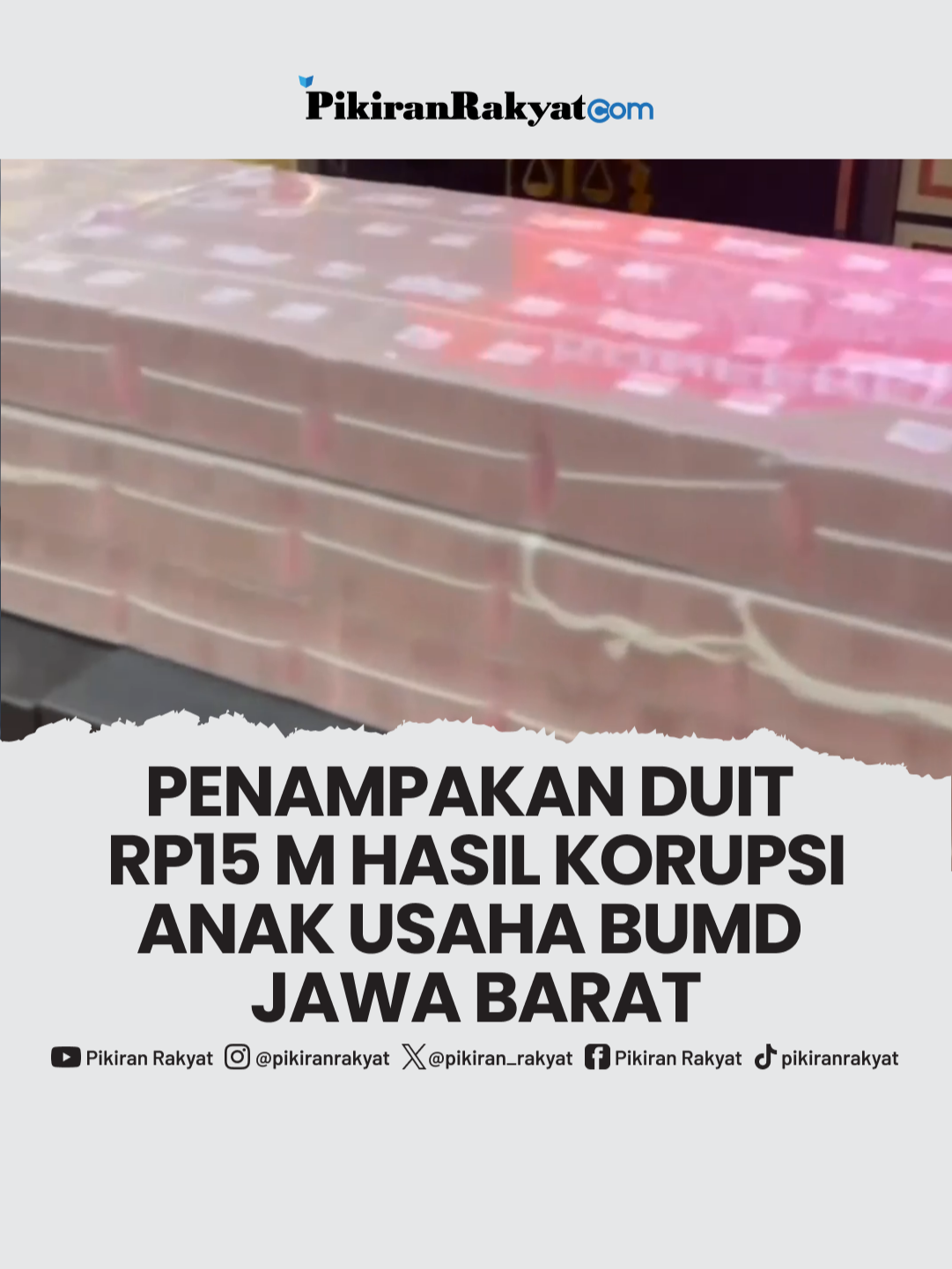 Kejaksaan Negeri (Kejari) Kota Bandung menyerahkan uang hasil tindak pidana korupsi senilai Rp15 miliar ke kas negara. Uang tersebut berasal dari kasus dugaan korupsi dalam penyediaan barang dan jasa di lingkungan anak usaha Badan Usaha Milik Daerah (BUMD) Jawa Barat antara PT Energi Negeri Mandiri (ENM) dan PT Serba Dinamik Indonesia (SDI) pada periode 2022–2023. Kepala Kejari Kota Bandung, Irfan Wibowo, mengatakan penyerahan uang itu merupakan hasil dari pelacakan aset untuk memulihkan keuangan negara.  “Pelacakan aset ini merupakan upaya Kejaksaan Negeri Kota Bandung dalam melaksanakan pemulihan keuangan negara yang optimal sehingga terdapat aset negara yang terselamatkan atas terjadinya tindak pidana korupsi,” ujar Irfan, Jumat, 17 Oktober 2025.  Dari hasil penyidikan, empat orang telah ditetapkan sebagai tersangka, masing-masing berinisial RH, BT, RAP, dan NW, yang merupakan petinggi di PT ENM dan PT SDI. Para tersangka diduga melakukan manipulasi dengan membuat perjanjian subkontrak tanpa sepengetahuan pemilik proyek utama serta lalai dalam pencairan jaminan berupa rekening giro dari PT SDI. Selengkapnya: https://www.pikiran-rakyat.com/news/pr-019726547/penampakan-duit-rp15-m-hasil-korupsi-anak-usaha-bumd-jawa-barat-pt-energi-negeri-mandiri-dan-pt-serba-dinamik *** Asahat Edi Rediko PS/PRMN