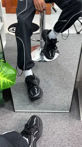 Seganteng ini sepatu 100ribuan 🤪🔥 #sepatusneakers #localbrand #sepatumurah #sepatu 