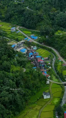मखमली फुल्दा, मार्सी धान झुल्दा बहिनी आउनेछिन @Durgesh Karki🙏🎶🕉️ #galkot #gantabyanepal #officialrajankc #baglung #narethanti #pyarogalkot #makhmalifulda 