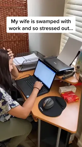 That’s the smart thing to do! #husbandwife #adviceformen #couplescomedy #funny 