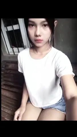 အဟီးးး”ကိုကိုမျက်မှန်လေးကိုလာကြူးတာ” ကို”ပထမကို‌တော့ ရှင်တို့ခဏထိန်းထားလှည့်နော်”🙂‍↕️💅🏼 #trendingvideo #fypシ゚viral🖤tiktok☆♡🦋myvideo #blfangirl🏳‍🌈 #Tle #Tle 