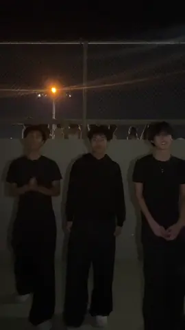 black out @relyt🤯 @hoiwwwr  #fyp #dance #asian 