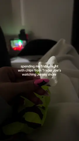 these lil ghost chips are sooo good pls have them all year long @Trader Joe's #traderjoessnacks#fyp#saturdaynightin#jerseyshore 