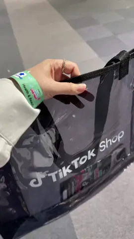 #พี่ดารีวิว 