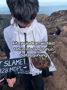insyaallah tahun depan gunung rinjani tahun ini ke gunung Slamet dulu #wishlist #ulangtahun #gunungslamet #fyppppppppppppppppppppppp #aboutyou 