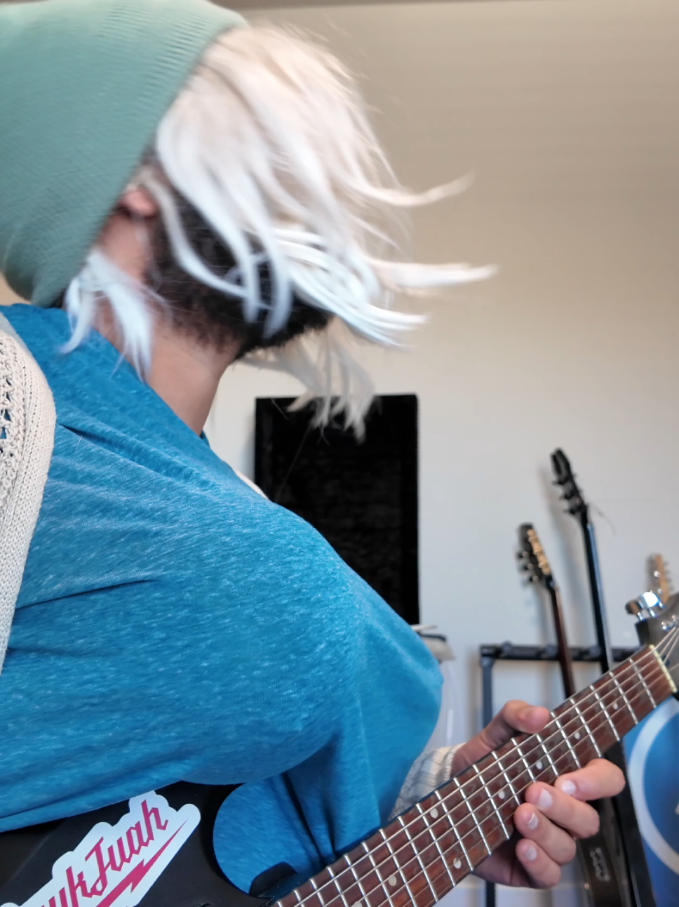 IYKYK.. My Coworkers did not find the last video, so PLEASE dont let them find this one either 😭🤣 one again.. JUST A JOKE**  #jokes #guitar #guitargirl 