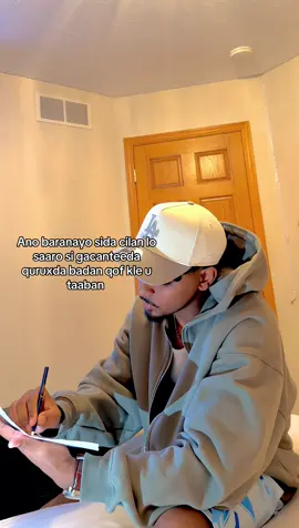 Anything for her 💕#anwar_sadad1 #somalitiktok #fyp #foryoupage 