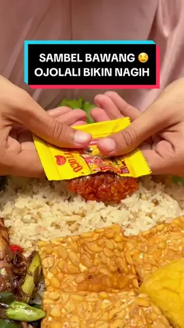 Replying to @iraaa‼️‼️🐥  Beneran sambel ala rumahan yang bisa dibawa kemana-mana‼️ cobain aje duluu 😎🫵🏼 #promoseruweekend #eatsambel #masyangun #pedas #enak #nikmat #mukbang #nasiliwet #sambelbawang #ojolali #sambelsachet #sambelrumahan #ikangoreng #fakesituation⚠️ #fakescene⚠️ 