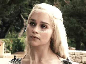 I actually mourn her every second of every day #daenerystargaryen #daenerystargaryenedit #gameofthrones #gameofthronesedit #emiliaclarke 