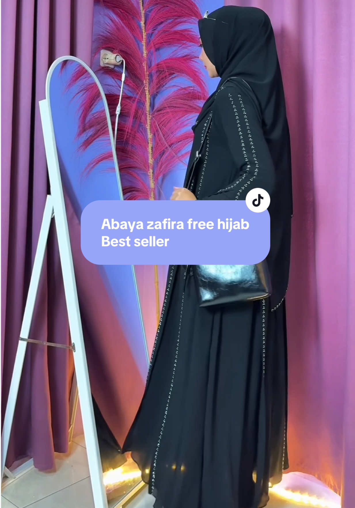 Cungg siapa disini yang udh punya gamis zafira ?!! Kalian lebih suka warna apa sihh🤭🤭 ?? Kalau aku sih yess mahogany 🤭🤭🫶🏻 tapi semua nya bagus sih bikin puyeng🤭 #abayastyle #abayaterbaru2026 #bajulebaran #cerutybabydoll #sethijab 