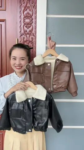 Cheri cheri laydiii 💛🍋 #quanaotreem #phoidoxinh #aokhoacda #aodalotlong #thuytienbabyshop 