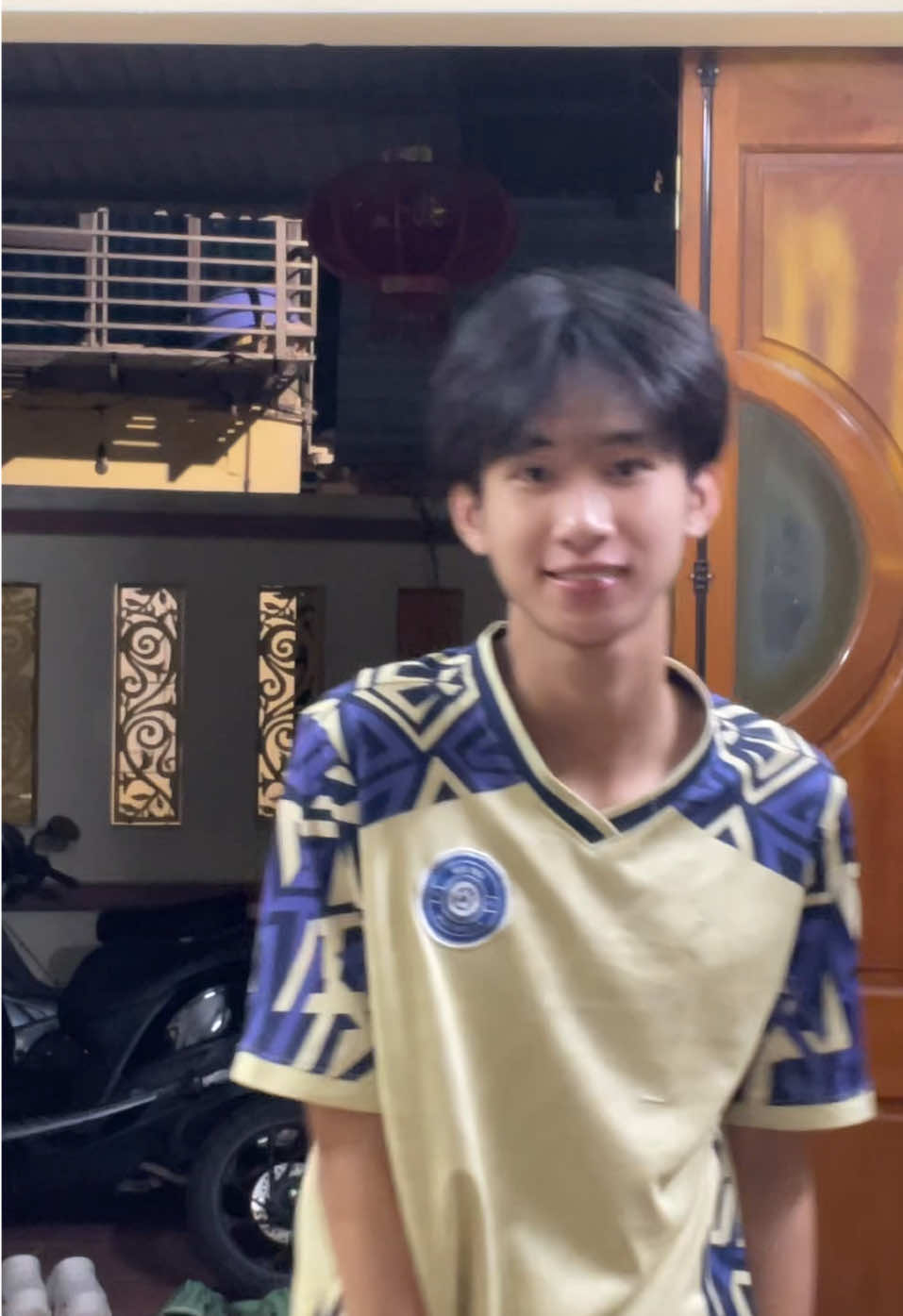 den ben anh duoc khong?