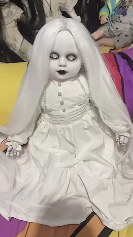 #CapCut crowned who will be the title of queen of two kuntilanak #fyp #spiritdolls #bonekaarwah #creepy 