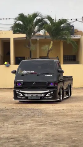 Manjain aja dulu sebelum tempur #elsamaniaindonesia #elsamaniaindonesia #l300_pickup #l300modifikasi_indonesia #fyp #clbbangkalan 