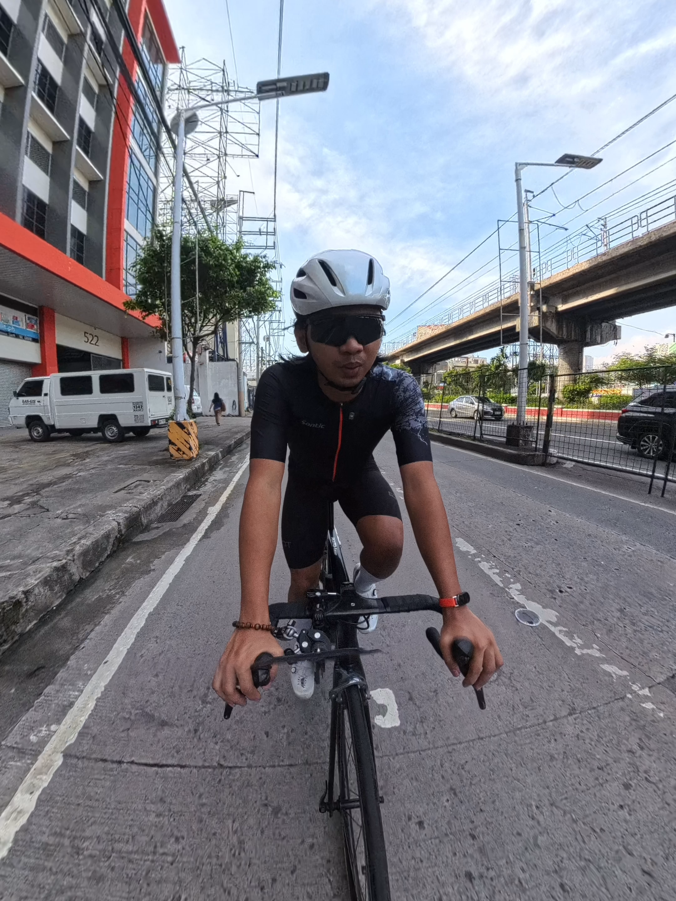Nakakagulat yung pagbukas ng pinto ng taxi  #roadbike #roadbikelife #roadbikelifestyle #roadbikepics #roadbiketiktok #roadbikephilippines #roadcycling #roadcyclinglove #roadcyclinglife #roadcyclingphotos #roadcyclingpics  . . . . . . . . . Follow Me on Social Media: Tiktok:       @topeabarca Instagram: @topeabarca YouTube:    @topeabarca Facebook:  @topeabarca.ph Strava:        https://strava.app.link/EqRAtBROdNb #tope #topeabarca #cycling #cyclinglife #cyclingshots #cyclingphotos #cyclingpics #cyclingstyle #cyclingapparel #cyclingaddict #cyclingpassion #cyclinglove #cyclingphotography #cyclingculture #cyclingshot #cyclingmotivation #cyclingselfie