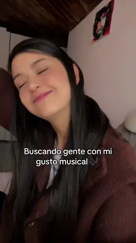 Luces frías, emociones que arden 🔥 #TRST #Sulk #TRSTMusic #dreamwave #undergroundmusic            