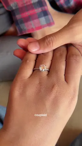 Mau di iket yaaaanggg 🥹🥹🥹 #cincintitanium #cincin #cincinmurah #couple #couplegoals 