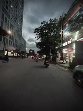 无论花儿多么美丽，如果你不照顾它，它就 Ettz