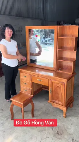 Bàn trang điểm kết hợp ngăn bí mật #dogohongvan #bantrangdiem #nganhocan #maudep #viraltiktok 