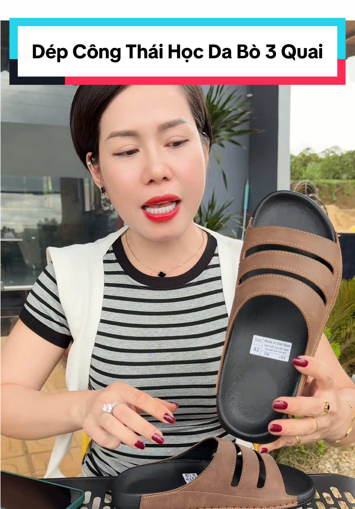 HaLiTa Dép Công Thái Học Bảng Da Bò 3 Quai Cao Cấp Đế Cao Su Vân Nhám Chống Trơn Giảm Mỏi Chân Phom Bàn Chân Việt Dành Cho Nam Đẹp Sang Chảnh Siêu Bền #Cindythuytichcuc 